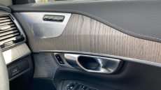 Volvo XC90 2.0 B5P Ultimate Dark 5dr AWD Geartronic Petrol Estate